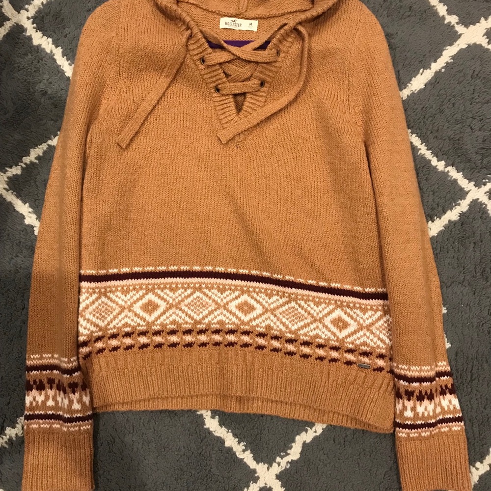Hollister Hooded Sweater
